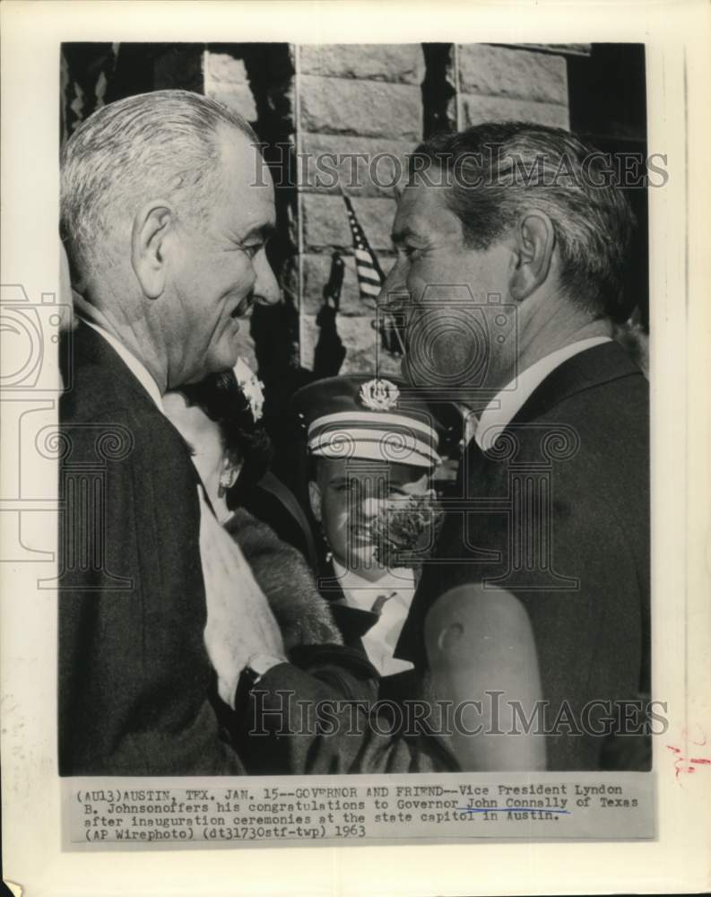 1963 Press Photo Lyndon Johnson congratulates new Texas Governor John Connally