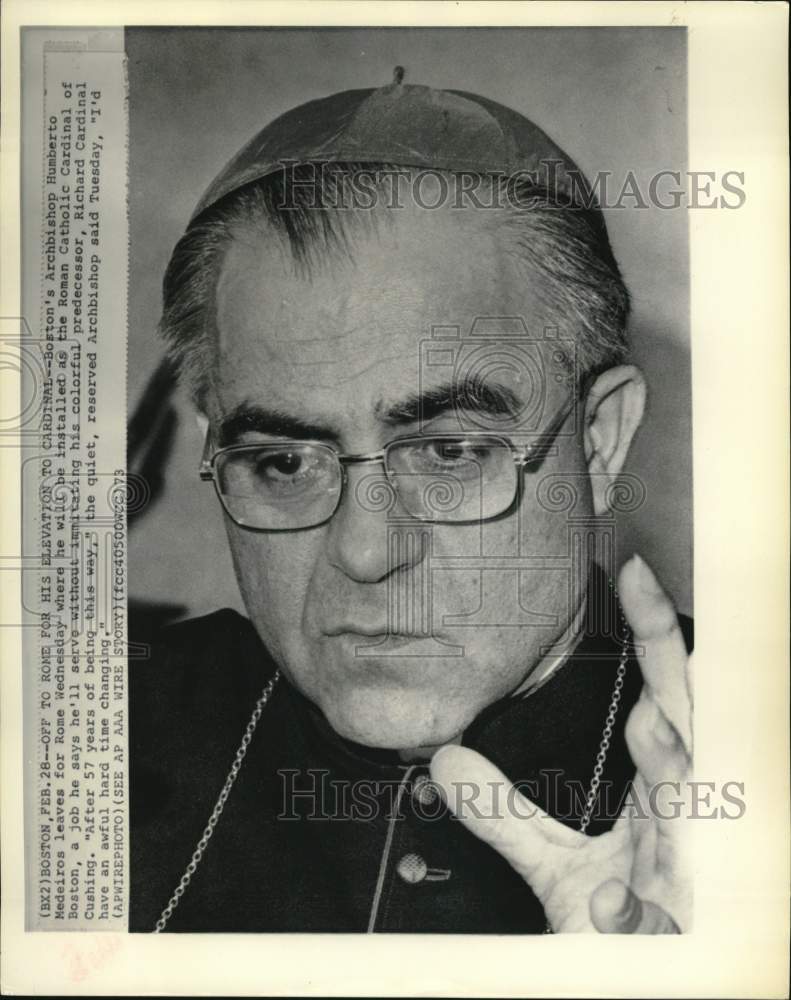 1973 Press Photo Archbishop Medeiros leaves for Rome from Boston. - hcw38476