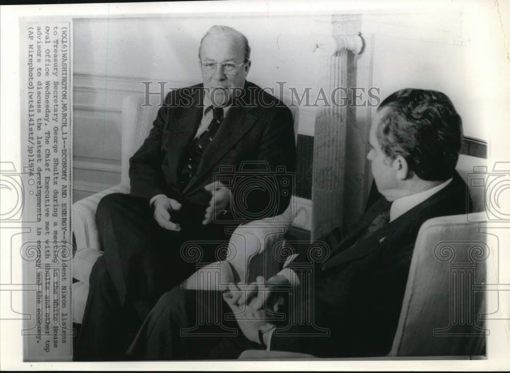 1974 Press Photo President Nixon with Treasury Secretary George Shultz in D.C.- Historic Images