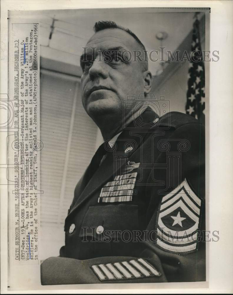 1966 Press Photo Sargent Major of the Army William O. Wooldridge at the Pentagon- Historic Images