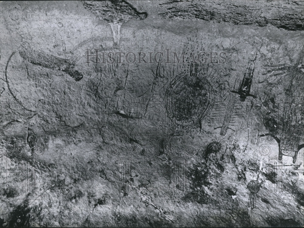 1973 Press Photo Pictographs Revealed On Rock Wall at Amistad Recreational Area