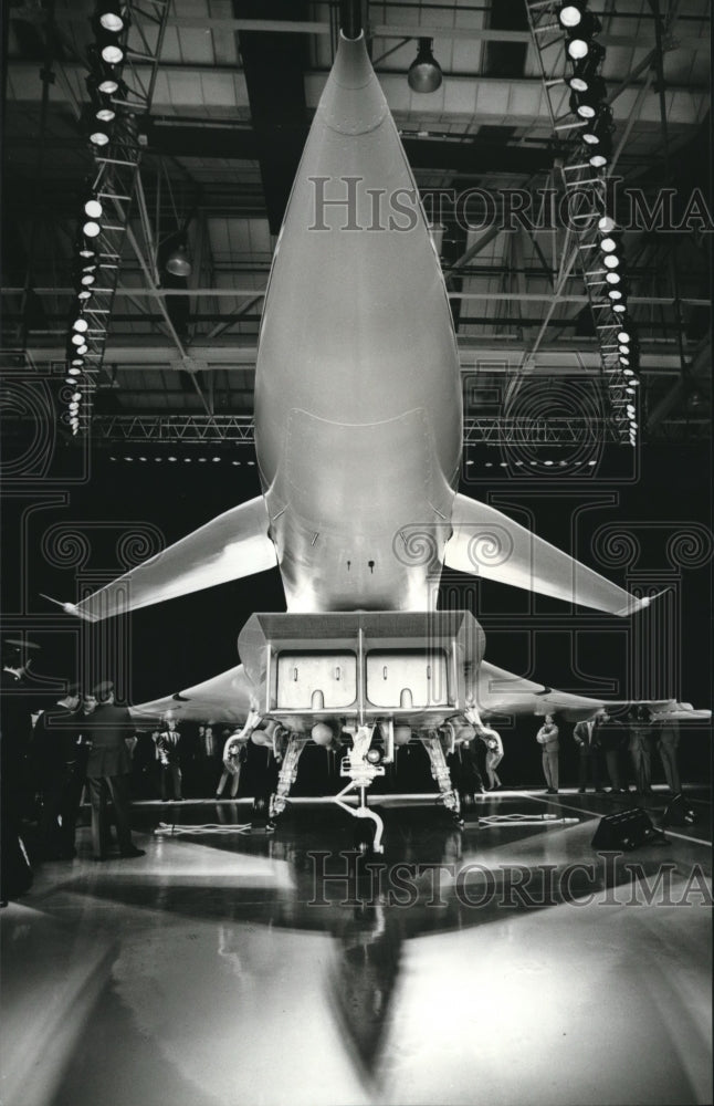 1986 Press Photo Experimental Aircraft Unveiled, British Aerospace Warton, Lancs- Historic Images