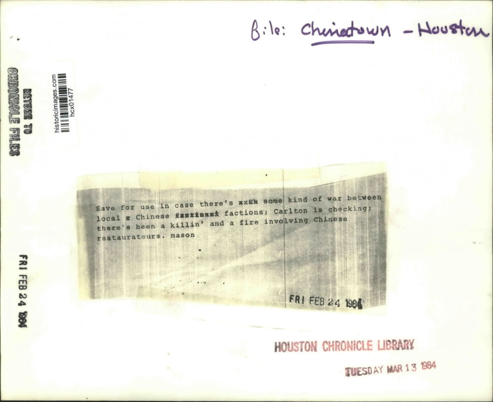 1984 Press Photo Firefighters at blaze at Chinese restaurant, Chinatown, Houston