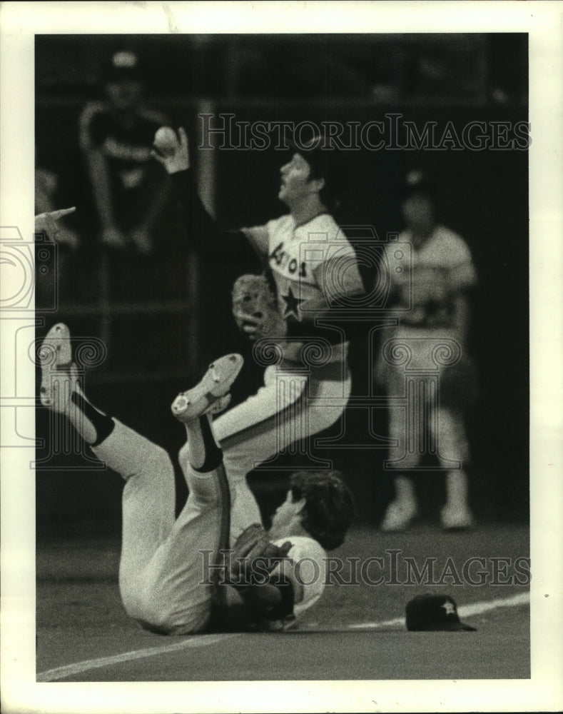 1984 Press Photo Craig Reynolds of Houston Astros, Leon Durhams & Phil Garner- Historic Images
