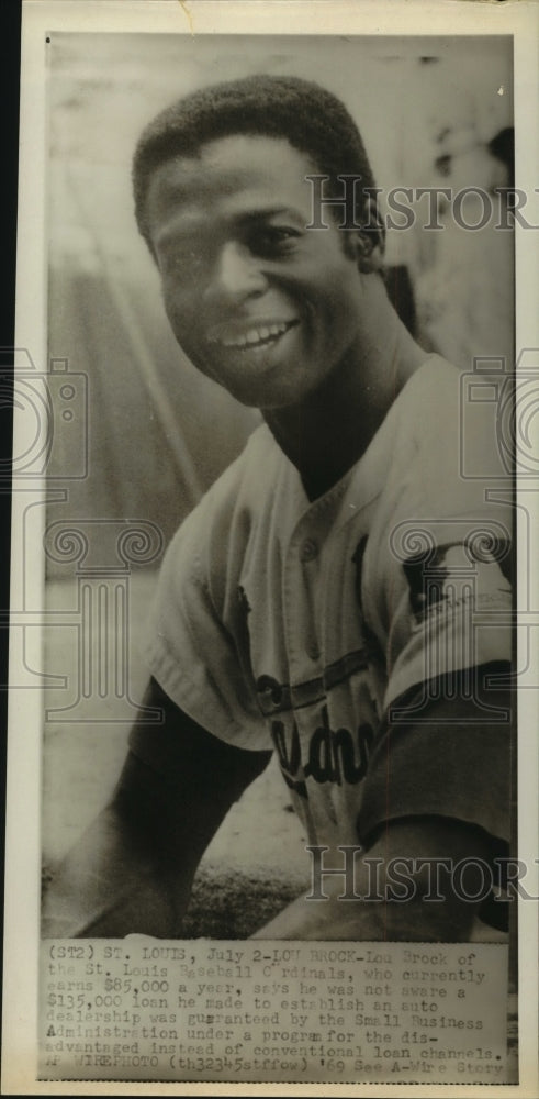 1969 Press Photo St. Louis Cardinals Baseballs Lou Brock. - hcx07461- Historic Images