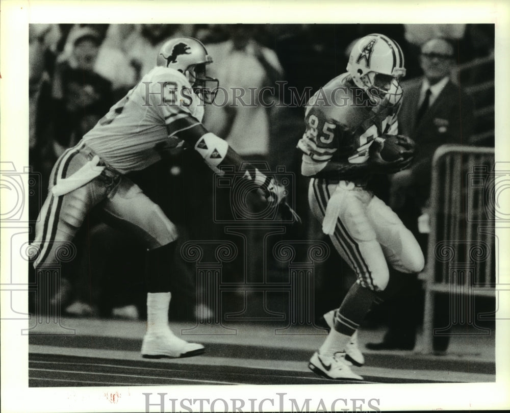 1989 Press Photo Houston Oilers Drew Hill Scores Touchdown Against Ray Crockett- Historic Images