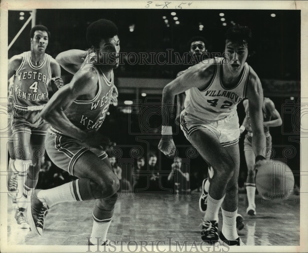 1971 Press Photo Villanova&#39;s Basketball Chris Ford #42. - hcx08420- Historic Images