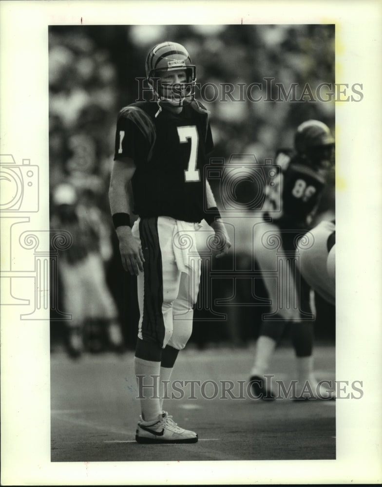 1987 Press Photo Cincinnati Bengals Football Quarterback Boomer Esiason.- Historic Images