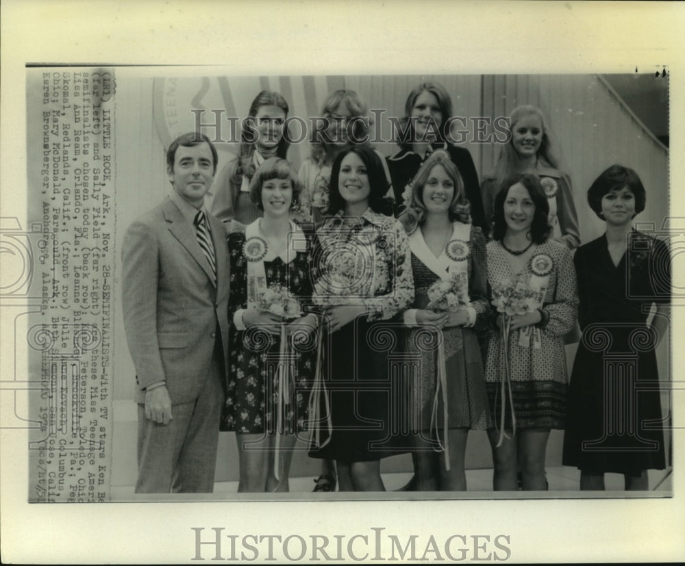 1974 Press Photo Semifinalists for the Miss Teenage American pageant & TV Stars- Historic Images