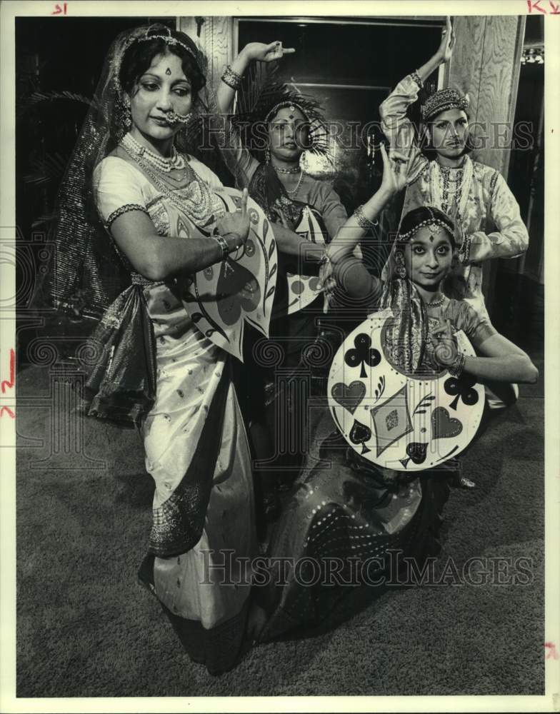 1979 Press Photo &quot;The Land of Cards&quot; Indian dance-drama at Univ of Houston cast- Historic Images