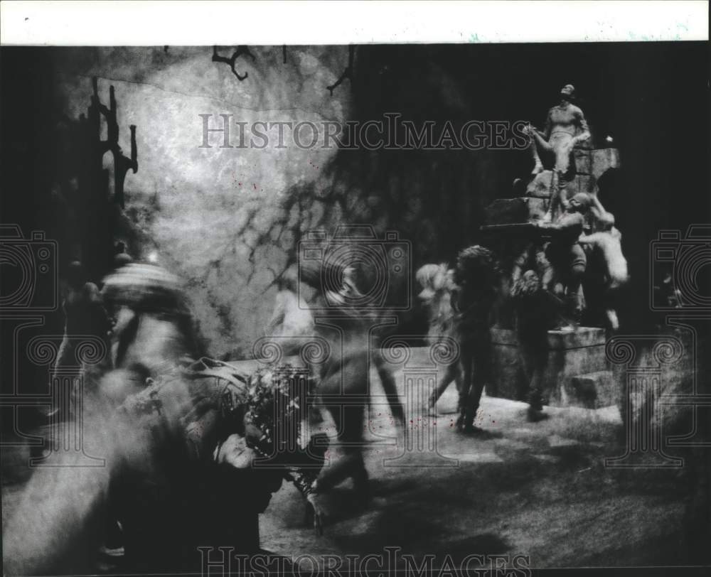 1974 Press Photo Action shot - Houston Grand Opera&#39;s &quot;Mefistofele&quot; - hcx32827- Historic Images