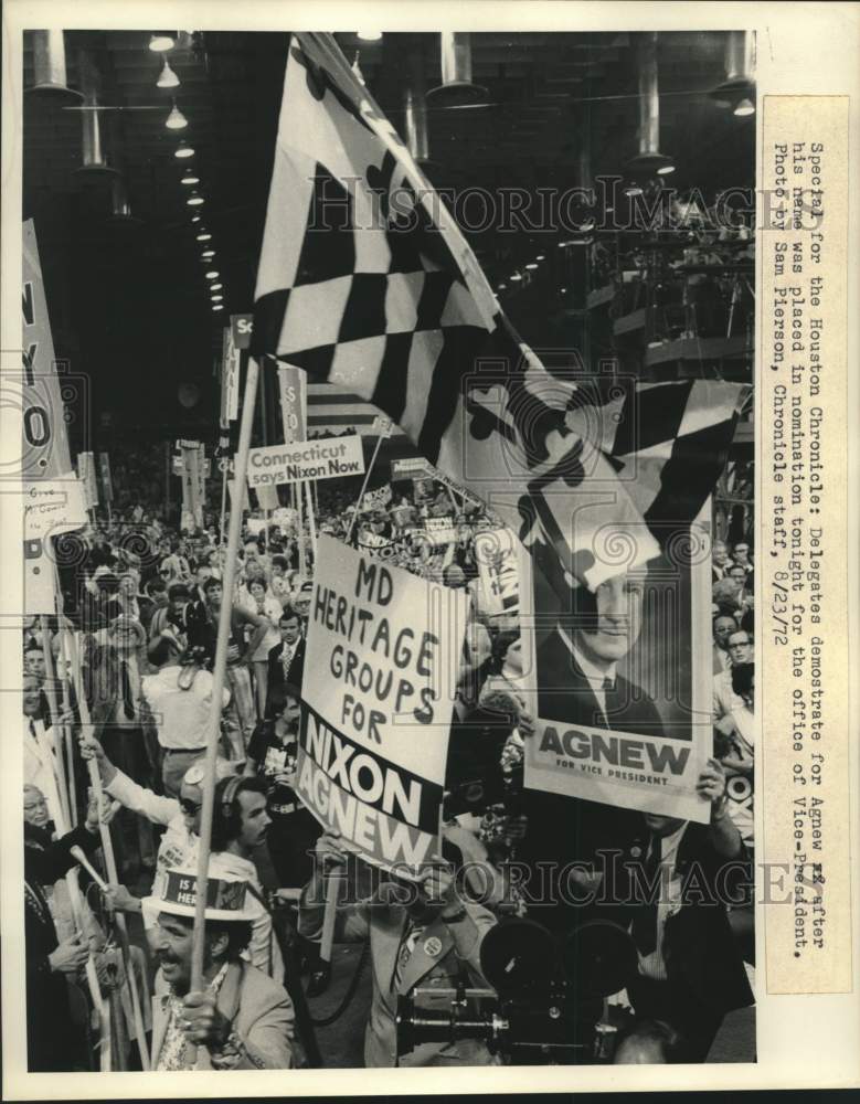 1972 Press Photo Delegates demonstrate for Agnew, Vice-President-GOP Convention