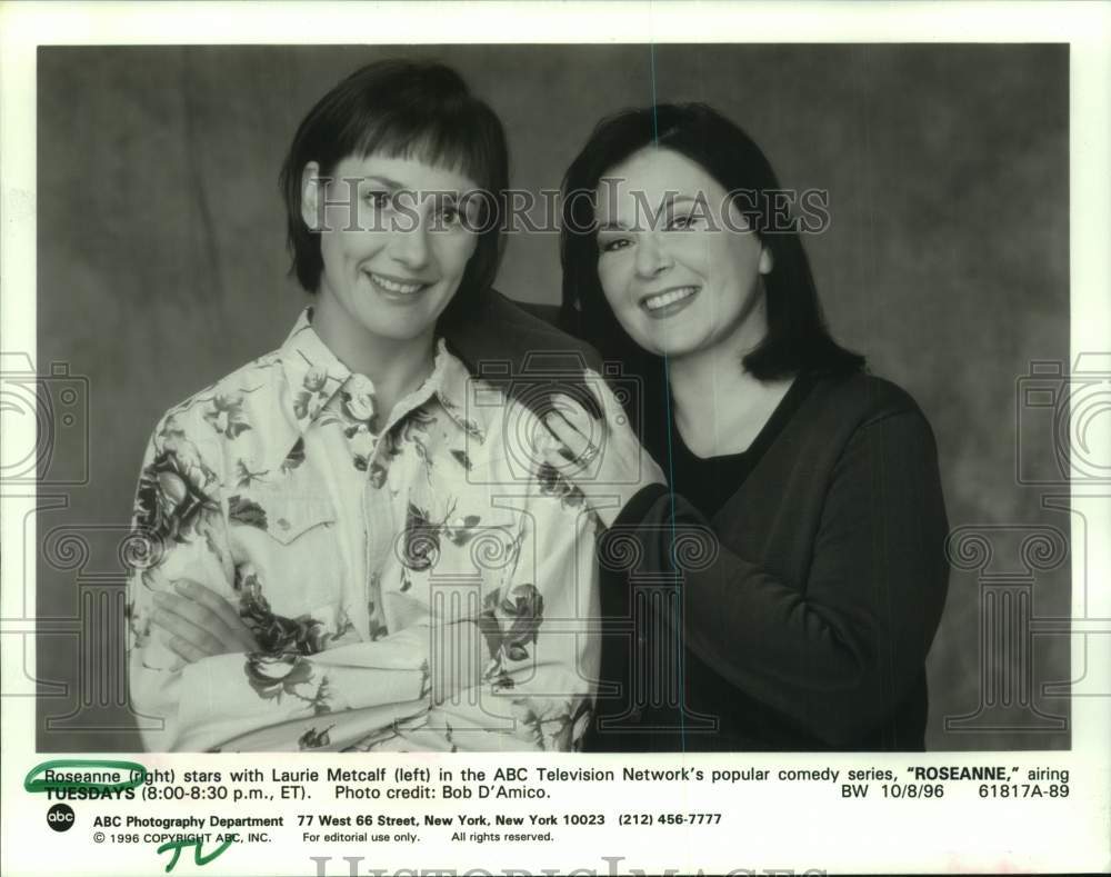 1996 Press Photo Laurie Metcalf and Roseanne Barr star on &quot;Roseanne&quot; TV show