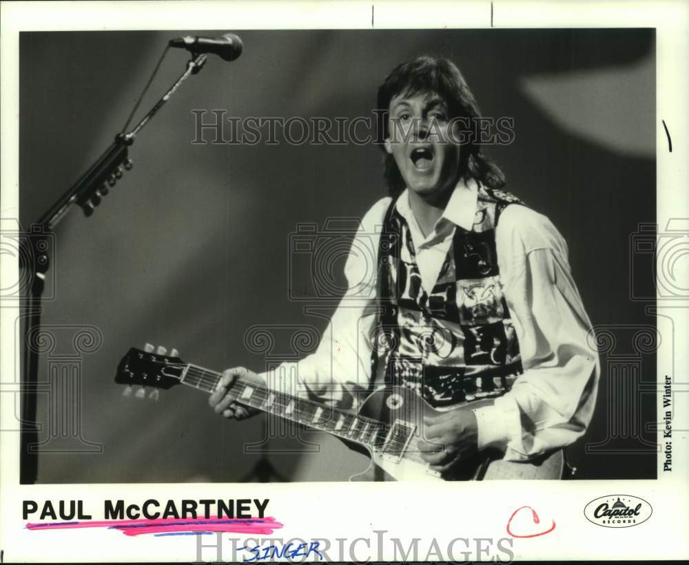 1993 Press Photo Singer Paul McCartney Performs - hcx39746- Historic Images