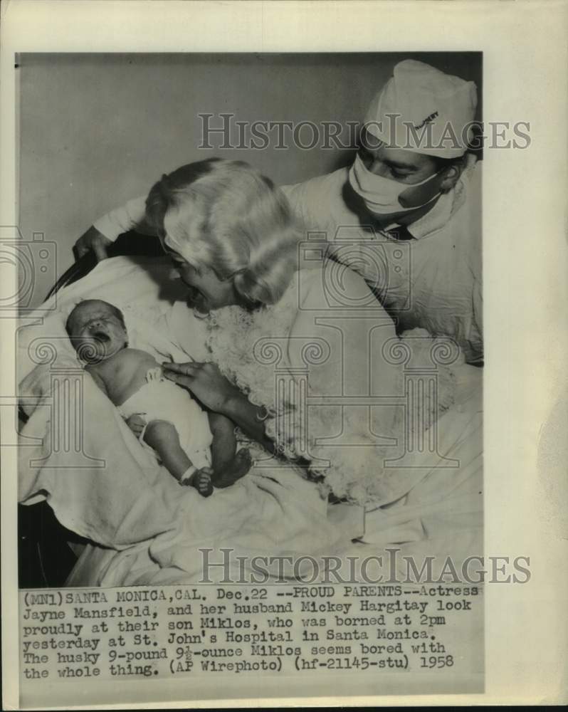 1958 Press Photo Actress Jayne Mansifled &amp; husband in CA with new baby Miklos- Historic Images