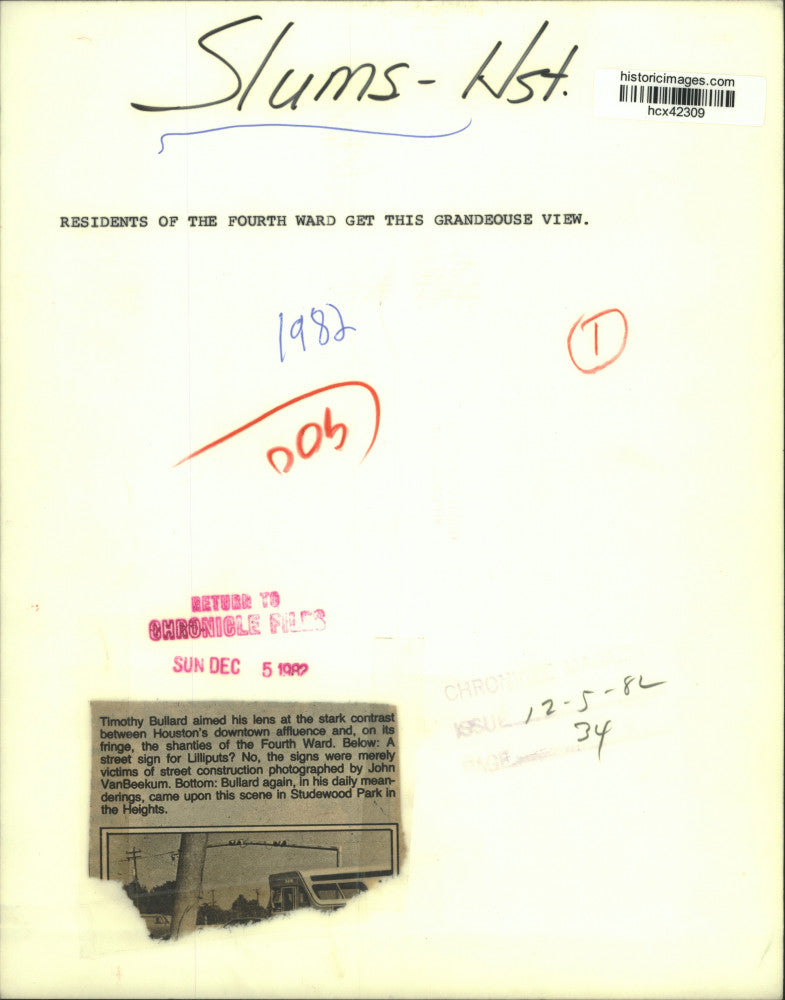 1982 Press Photo Fourth Ward shanties on fringe of Houston cityscape - hcx42309