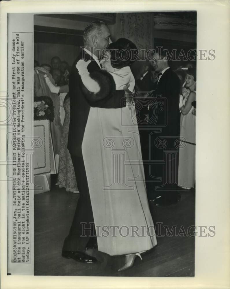 1965 Press Photo President &amp; Mrs. Lyndon B. Johnson dance at inaugural ball - DC- Historic Images