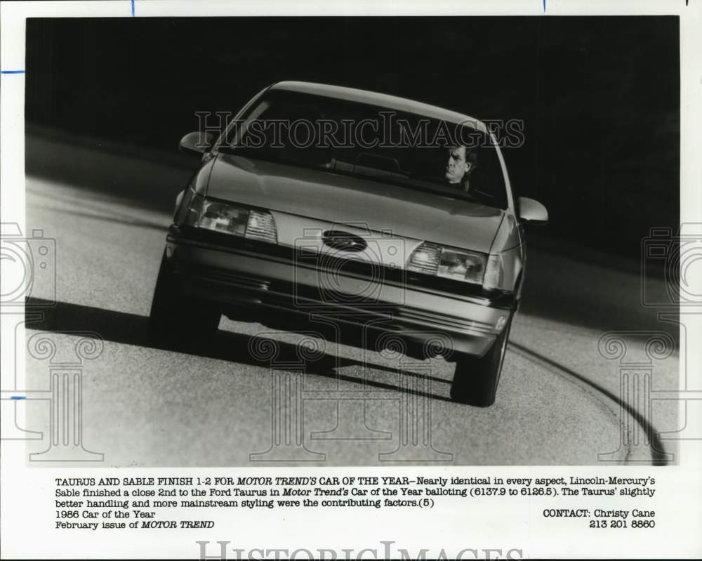 1986 Press Photo The Ford Taurus is Motor Trend&#39;s Car of the Year - hcx46659- Historic Images