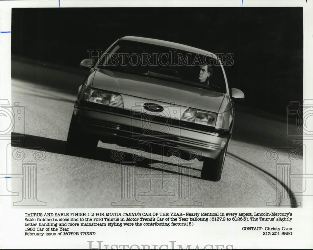 1986 Press Photo The Ford Taurus is Motor Trend's Car of the Year - hcx46659- Historic Images