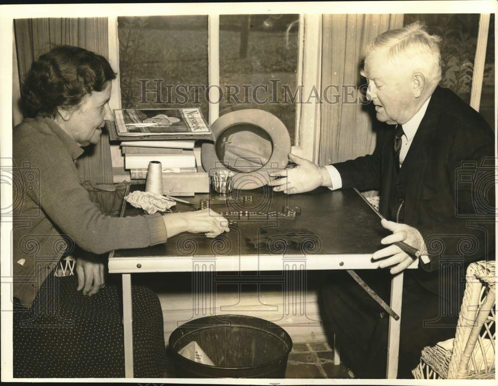 1939 Press Photo Vice President &amp; Mrs. John Nance Garner play dominoes- Historic Images