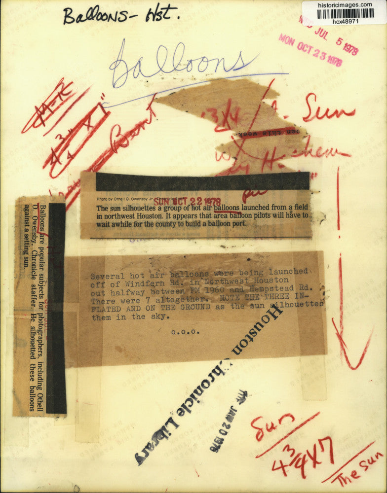 1978 Press Photo Hot-air balloons in air and three silhouetted on the ground