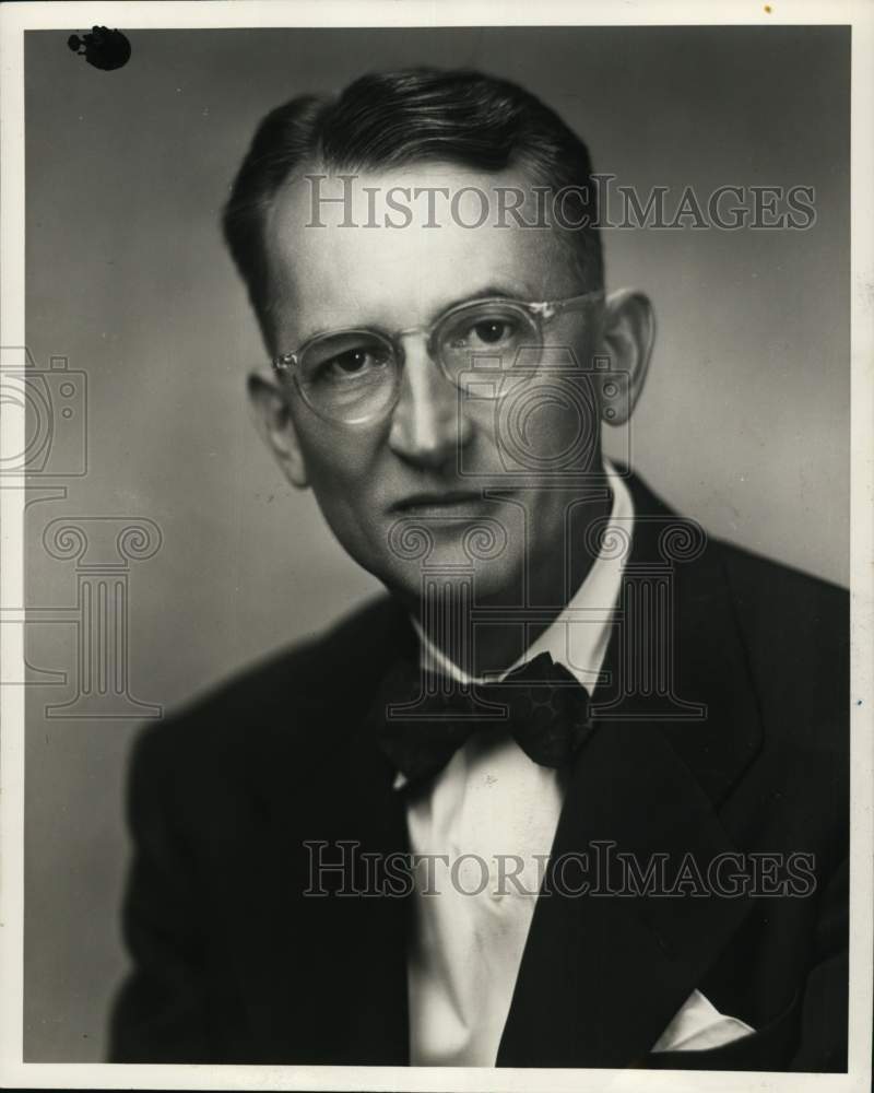 1954 Press Photo George P. Larrick, FDA Commissioner, Washington, D.C.- Historic Images