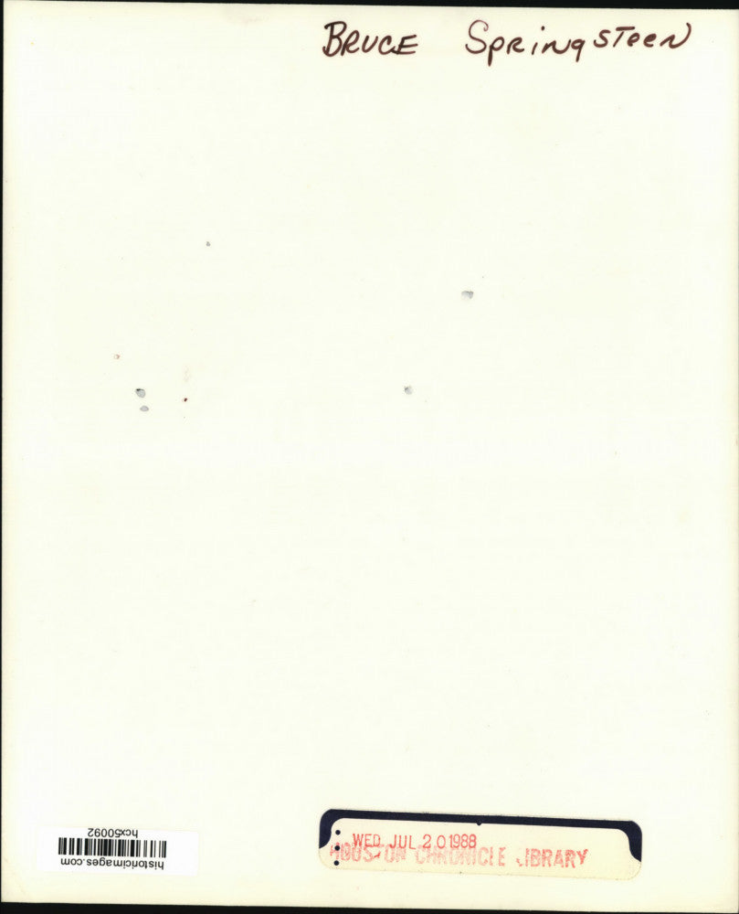 1988 Press Photo Bruce Springsteen busses a fan. - hcx50092