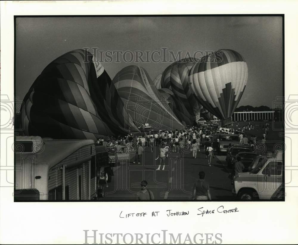 1983 Press Photo Balloons prepare to lift off at Johnson Space Center.