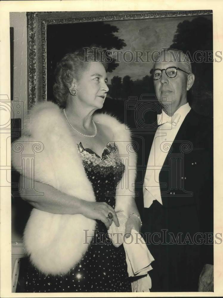 1958 Press Photo Mr. and Mrs. Herman Pressler, Jr. at event - hcx50882- Historic Images