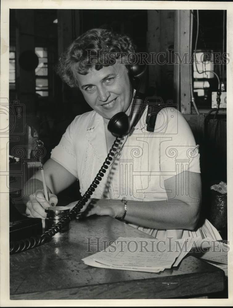 1959 Press Photo Mrs. A. D. Tinney, Houston - hcx51939- Historic Images