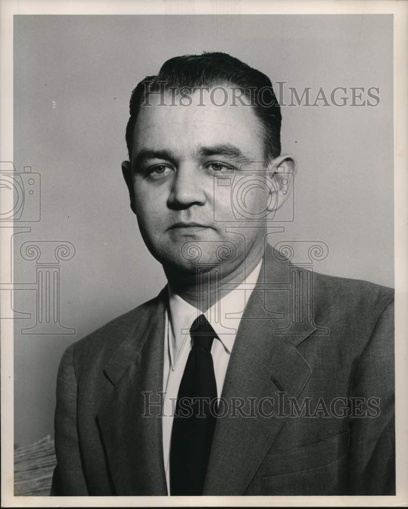 1951 Press Photo Wall Street Journal Senior Associate Editor Vermont C. Royster- Historic Images