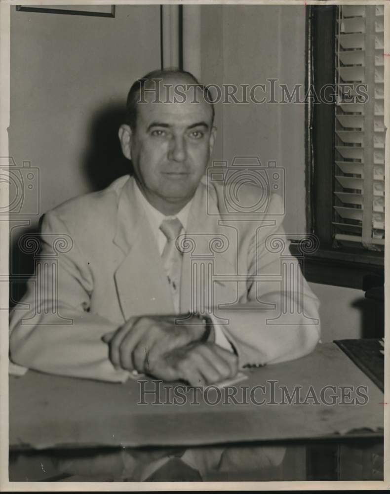 1952 Press Photo William H. Scott, District Attorney posed in his office.- Historic Images