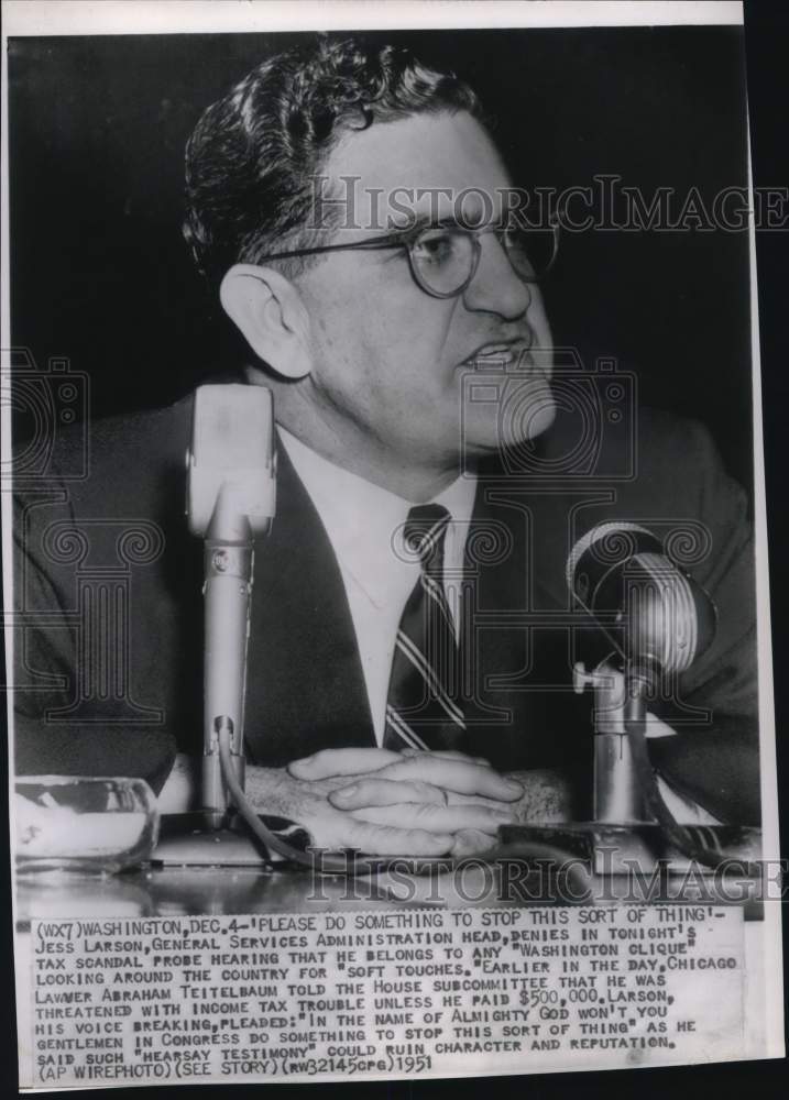 1951 Press Photo Jess Larson testifies at tax scandal probe in Washington.- Historic Images