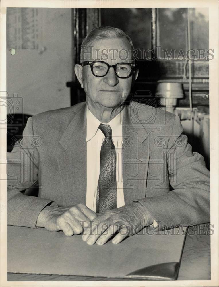 1959 Press Photo Jake Waters, Retiring Houston Dean of School Principals- Historic Images