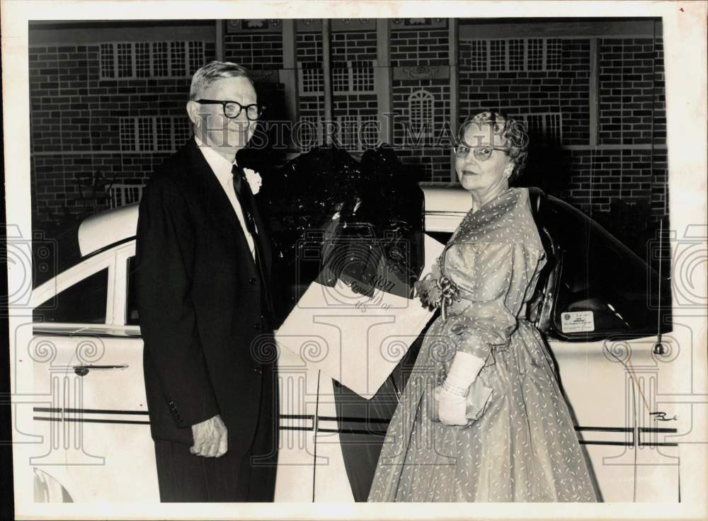 1959 Press Photo Houston Educator Jake Waters, Wife after Retirement Party- Historic Images