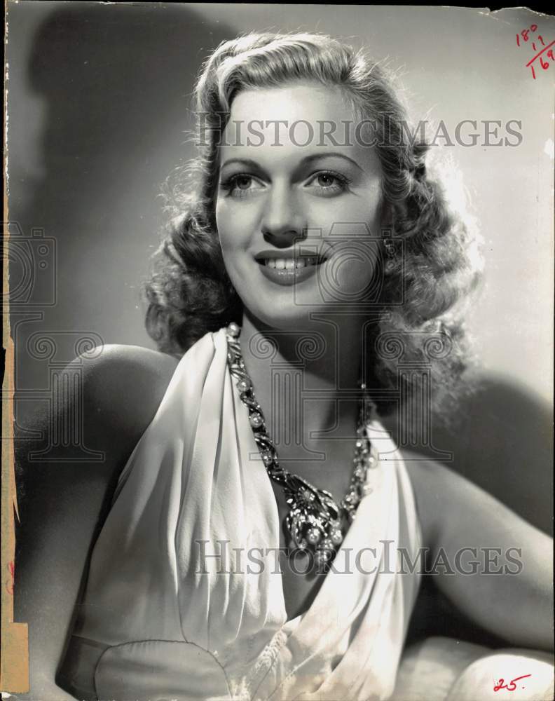 1943 Press Photo Actress Cobina Wright Jr. - hcx54407- Historic Images