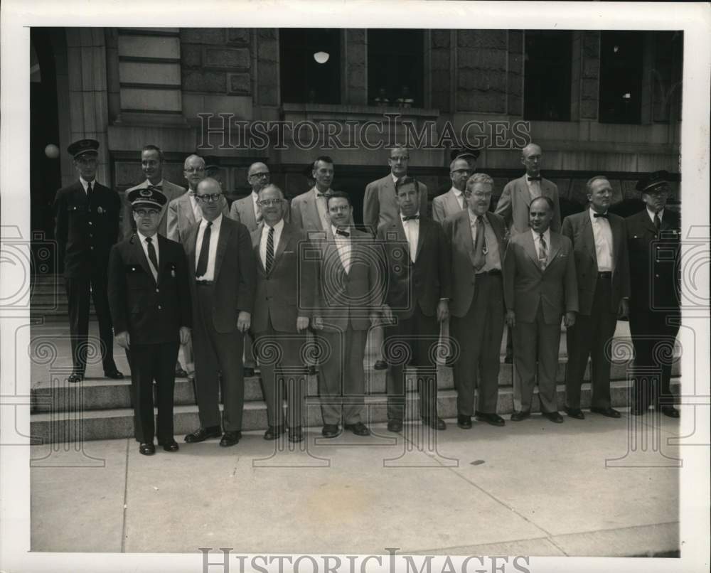 1956 Press Photo Brink's robbery jurymen at Boston courthouse. - hpa00550