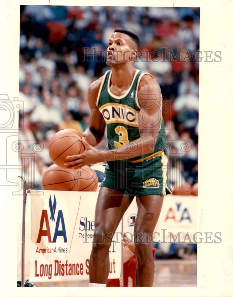 1989 Press Photo Long Distance Shootout basketball champion Dale Ellis.- Historic Images