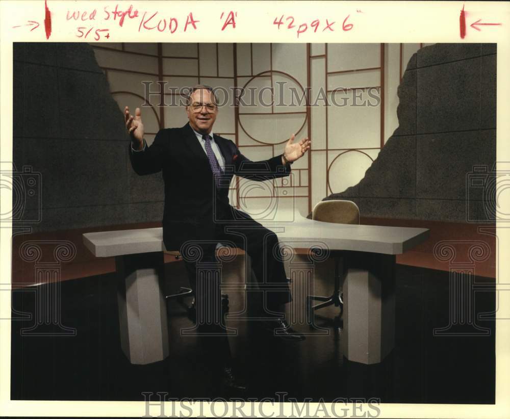 1990 Press Photo Ron Stone, Host of &quot;Afternoon&quot; Television Show - hpa18410