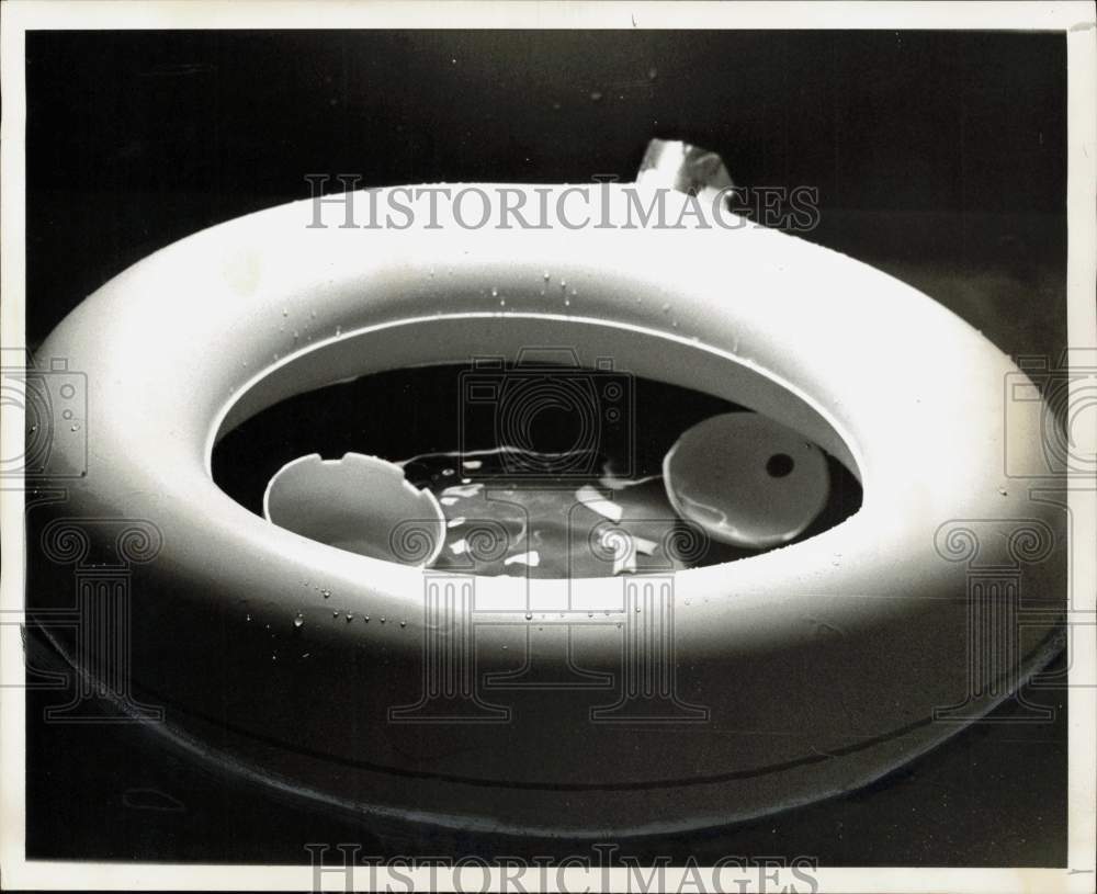 1971 Press Photo Display of water life saving devices. - hpa28992- Historic Images