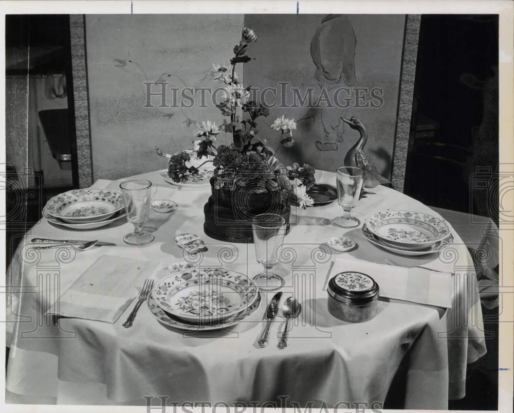 1965 Press Photo Table Set with Alan Shepard's Grandmother's Meissen China