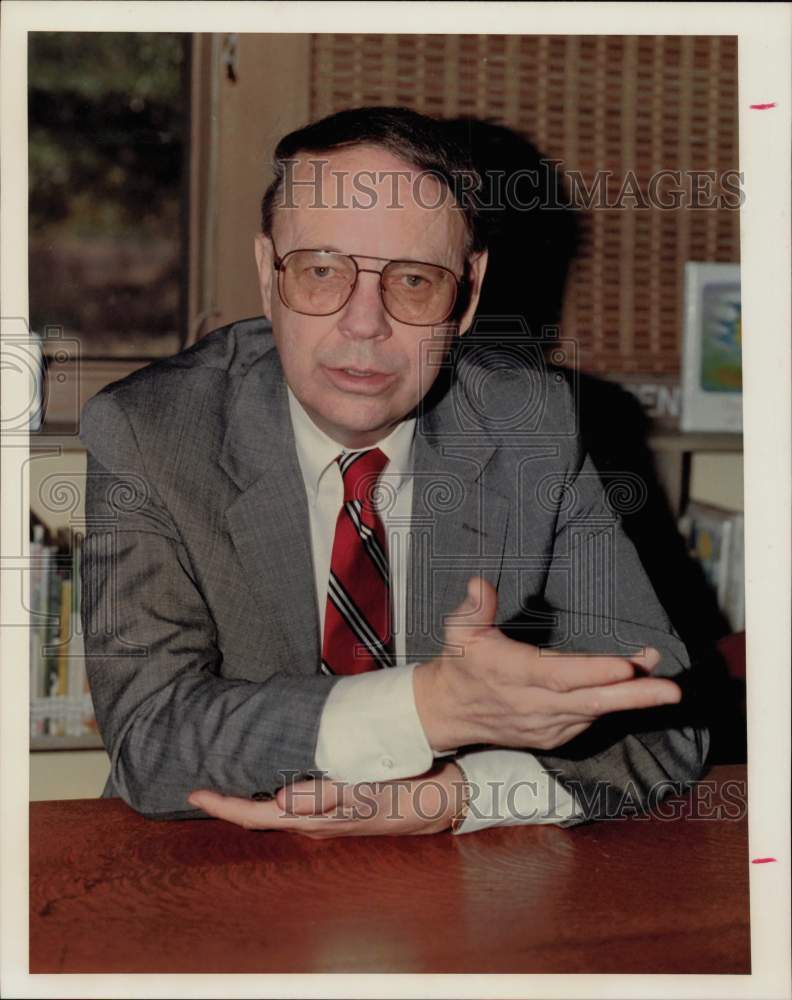 1990 Press Photo Princeton Theological Seminary Head Reverend Thomas Gillespie- Historic Images