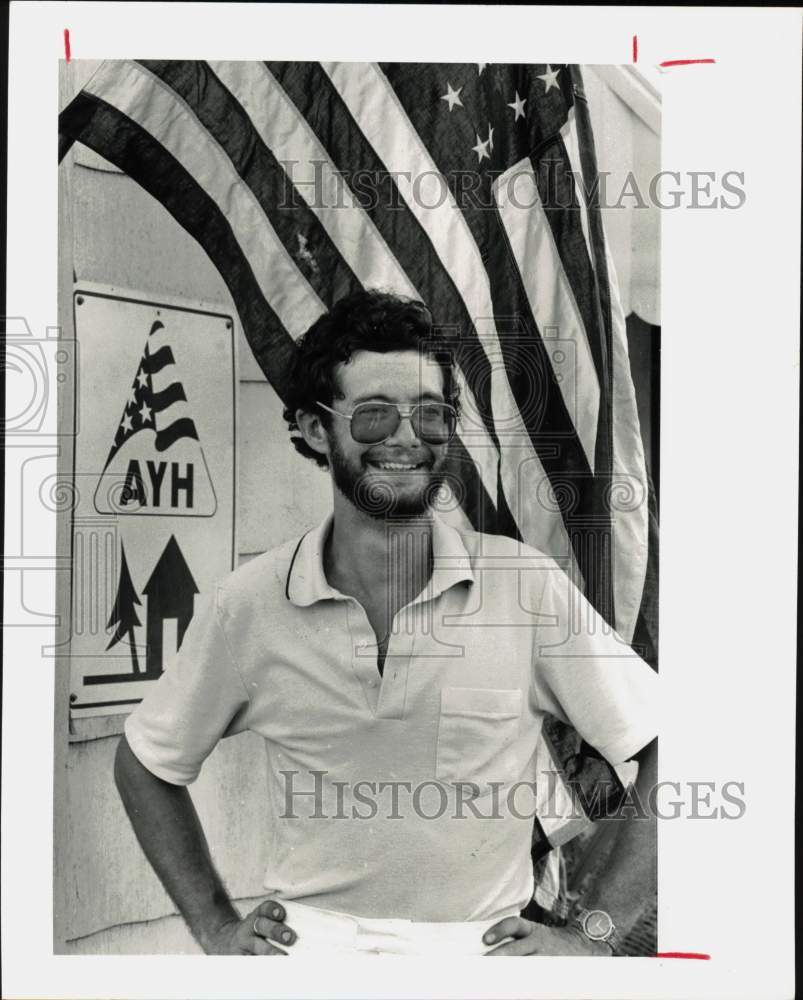 1983 Press Photo Houston&#39;s East End Youth Hostel Head Bob Bartel, Texas- Historic Images