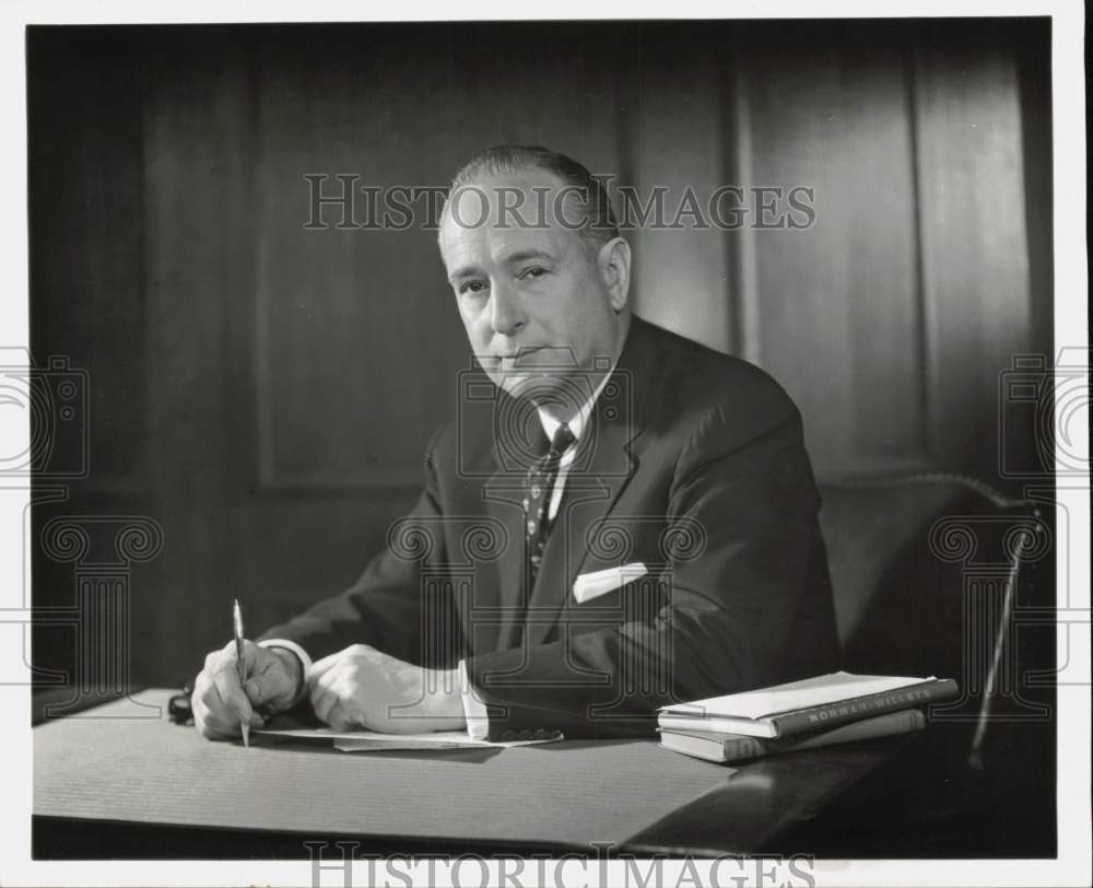 1962 Press Photo Montgomery Ward &amp; Company Chairman John A. Barr - hpa39080- Historic Images