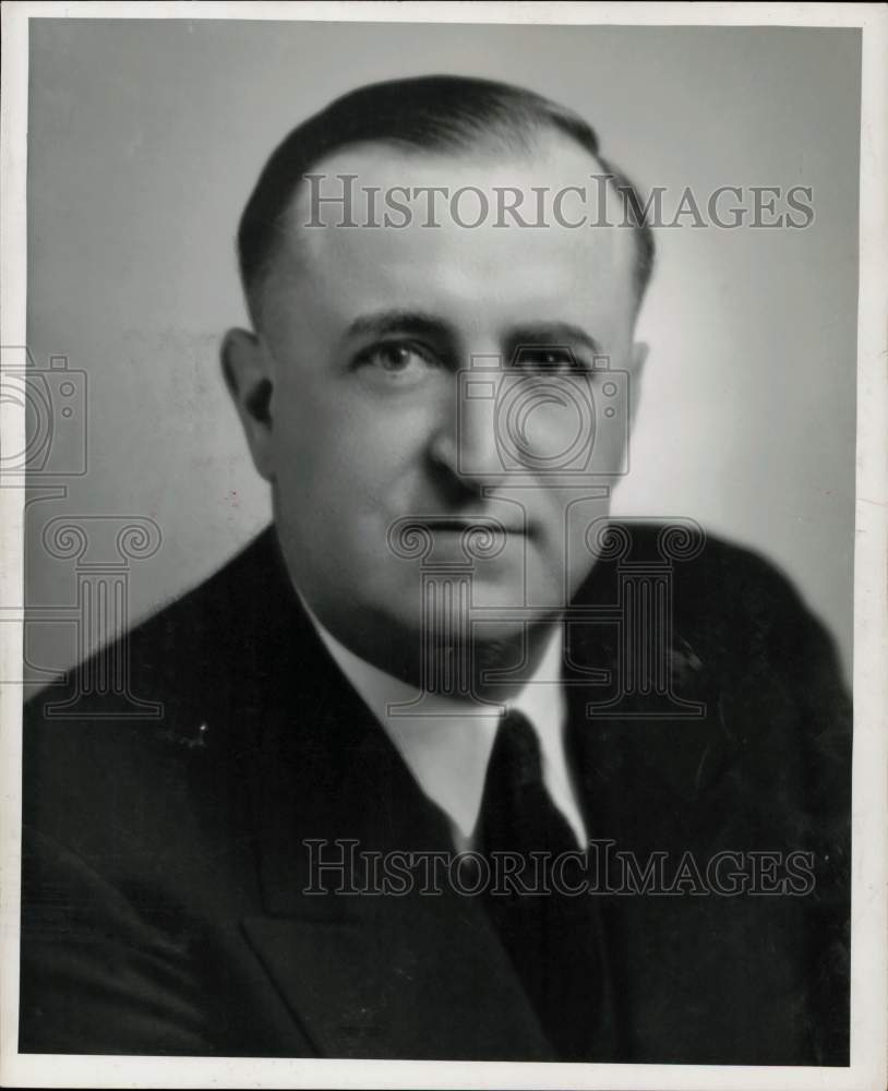 1955 Press Photo Dr. E.A. Blackburn, President of Cox and Blackburn Incorporated- Historic Images