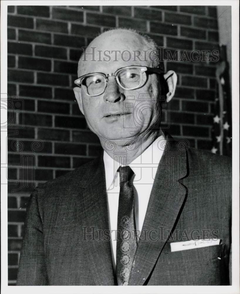 1965 Press Photo Earl Dunn, Mayor of Deer Park. - hpa58610- Historic Images