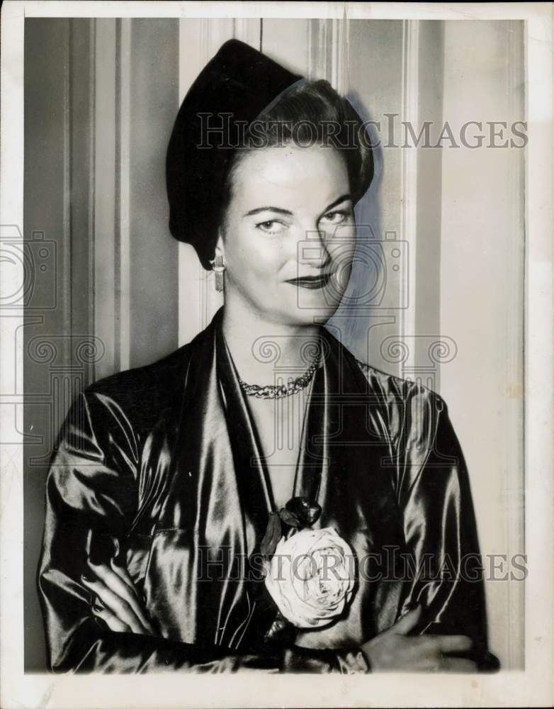 1947 Press Photo Doris Duke, heiress. - hpa58642- Historic Images