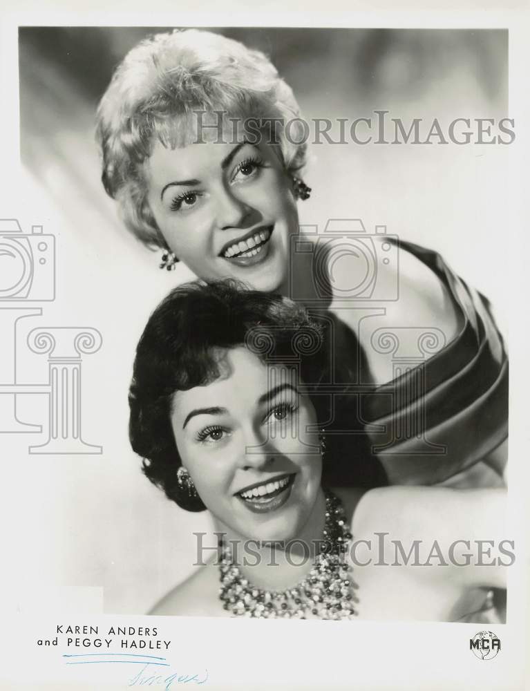 1962 Press Photo Karen Anders and Peggy Hadley, singers for MCA Records- Historic Images