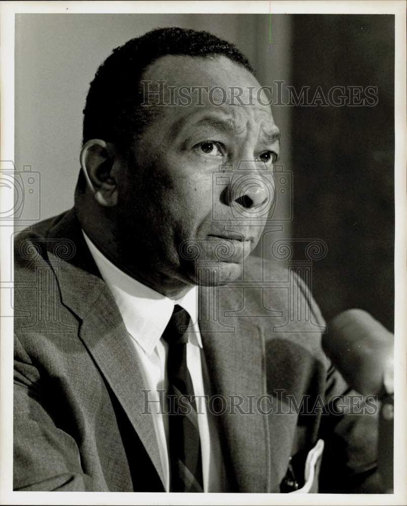 1968 Press Photo Walter Washington speaks in Texas - hpa63112- Historic Images