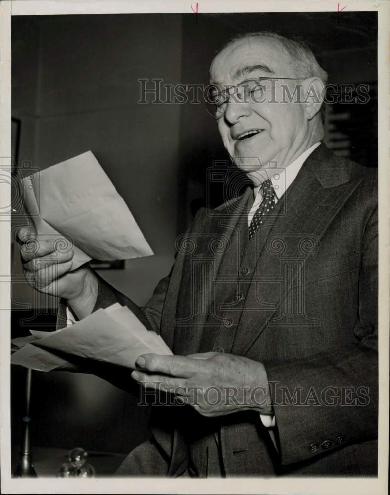 1946 Press Photo Texas Representative Luther Johnson Reads Telegram, Washington- Historic Images